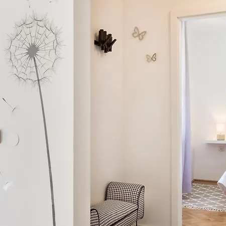Modern Mediterranean Апартаменты