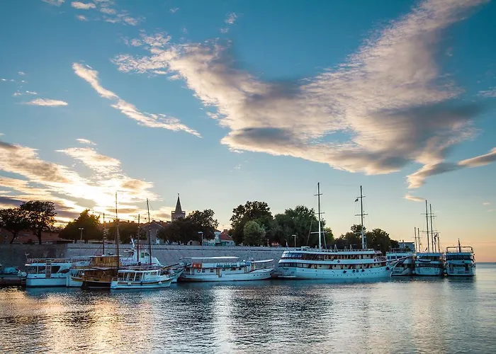 公寓 Modern Mediterranean