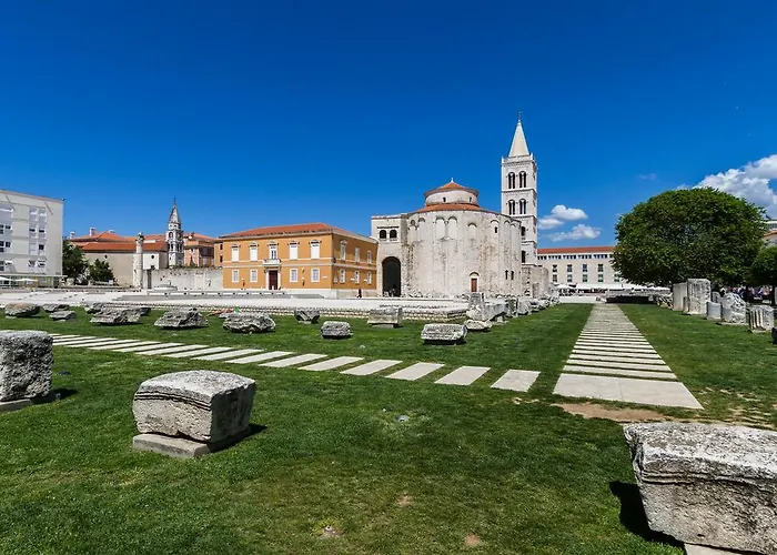 公寓 Modern Mediterranean 扎达尔