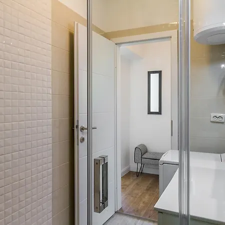 Апартаменти Modern Mediterranean Задар