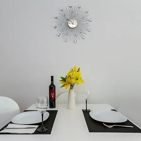 Modern Mediterranean