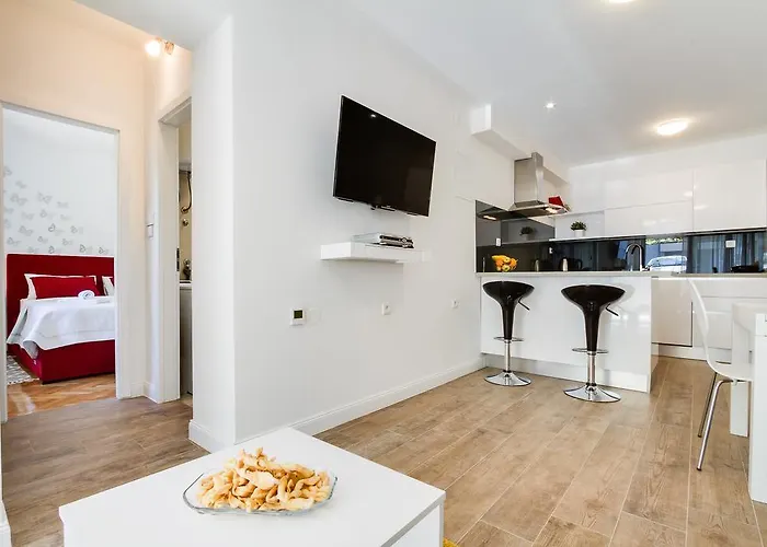 Lejlighed Modern Mediterranean *